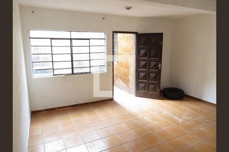 Sala 1 de casa à venda com 2 quartos, 100m² em Vila Iorio, São Paulo