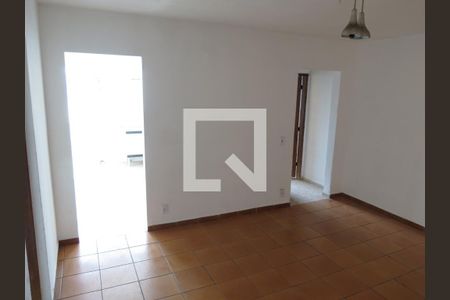 Sala 2 de casa à venda com 2 quartos, 100m² em Vila Iorio, São Paulo