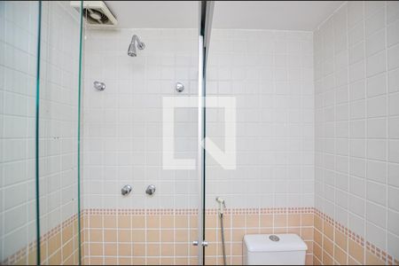 Apartamento à venda com 218m², 4 quartos e 3 vagas Apartamento à venda com 218m², 4 quartos e 3 vagasBanheiro