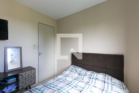 Quarto 1 de apartamento para alugar com 2 quartos, 50m² em Conjunto Residencial José Bonifácio, São Paulo
