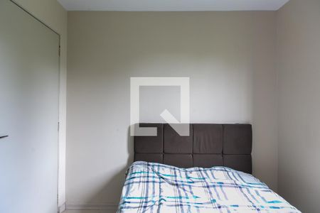 Quarto 1 de apartamento para alugar com 2 quartos, 50m² em Conjunto Residencial José Bonifácio, São Paulo