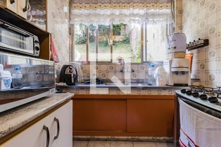 Casa à venda com 230m², 3 quartos e 2 vagasCozinha