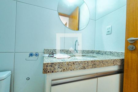 Banheiro de apartamento para alugar com 1 quarto, 44m² em Piatã, Salvador