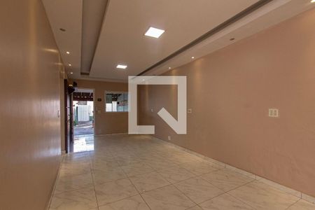 Sala de casa de condomínio para alugar com 2 quartos, 83m² em Vila Leopoldina, Sorocaba