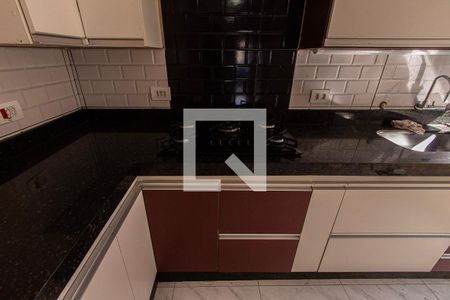 Casa de condomínio para alugar com 83m², 2 quartos e 3 vagasCozinha 