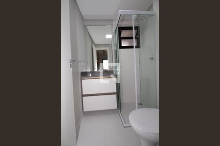 Banheiro Social de kitnet/studio à venda com 1 quarto, 30m² em Vila Ema, São Paulo