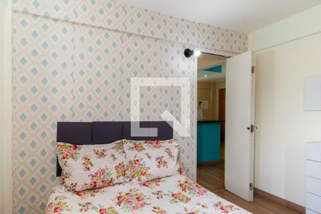 Quarto 1 de apartamento à venda com 2 quartos, 50m² em Jardim Redil, São Paulo