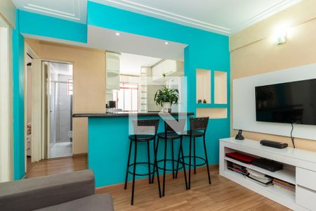 Sala de apartamento à venda com 2 quartos, 50m² em Jardim Redil, São Paulo