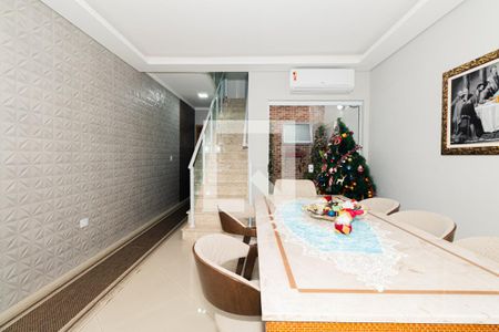 Sala de casa à venda com 3 quartos, 150m² em Vila Gustavo, São Paulo