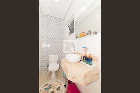 Casa à venda com 150m², 3 quartos e 4 vagasLavabo