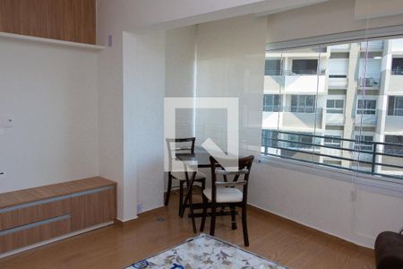 Sala/ quarto de kitnet/studio para alugar com 1 quarto, 25m² em Butantã, São Paulo