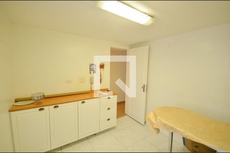 Apartamento à venda com 90m², 2 quartos e 1 vaga Apartamento à venda com 90m², 2 quartos e 1 vagaCozinha