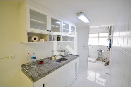 Apartamento à venda com 90m², 2 quartos e 1 vaga Apartamento à venda com 90m², 2 quartos e 1 vagaCozinha