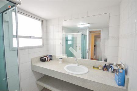 Apartamento à venda com 90m², 2 quartos e 1 vaga Apartamento à venda com 90m², 2 quartos e 1 vagaBanheiro da Suíte