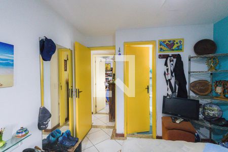 Apartamento à venda com 232m², 3 quartos e 2 vagasQuarto 2 - Suíte