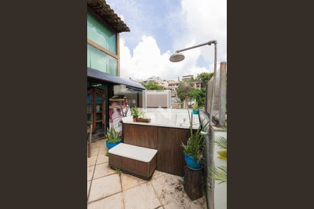 Apartamento à venda com 232m², 3 quartos e 2 vagasCobertura