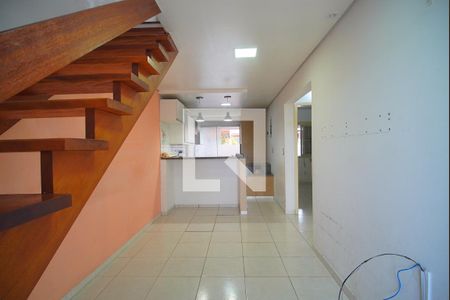 Sala de casa de condomínio à venda com 3 quartos, 79m² em Campestre, São Leopoldo