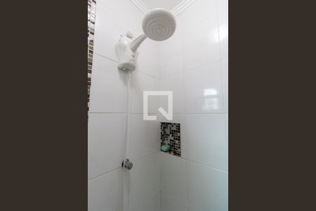 Casa à venda com 100m², 3 quartos e 2 vagas Casa à venda com 100m², 3 quartos e 2 vagasBanheiro Suíte