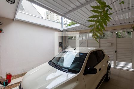 Casa à venda com 100m², 3 quartos e 2 vagas Casa à venda com 100m², 3 quartos e 2 vagasGaragem