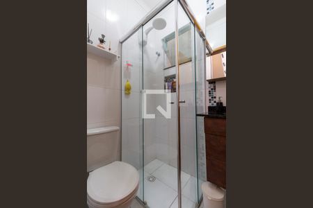 Casa à venda com 100m², 3 quartos e 2 vagas Casa à venda com 100m², 3 quartos e 2 vagasBanheiro