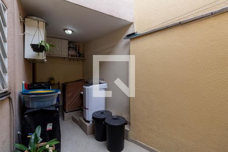Casa à venda com 100m², 3 quartos e 2 vagas Casa à venda com 100m², 3 quartos e 2 vagasÁrea de Serviço