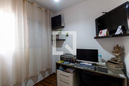 Casa à venda com 100m², 3 quartos e 2 vagas Casa à venda com 100m², 3 quartos e 2 vagasQuarto 2