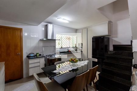 Sala e Cozinha de casa à venda com 3 quartos, 100m² em Vila Salete, São Paulo