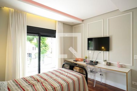 Casa à venda com 607m², 7 quartos e 8 vagasSuíte 4