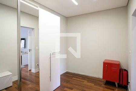 Casa à venda com 607m², 7 quartos e 8 vagasCloset Suíte 1