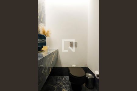 Casa à venda com 607m², 7 quartos e 8 vagasLavabo Sala