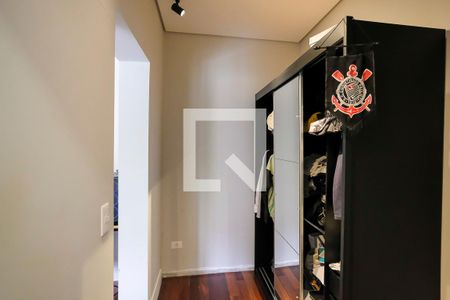 Casa à venda com 607m², 7 quartos e 8 vagasCloset Suíte 2