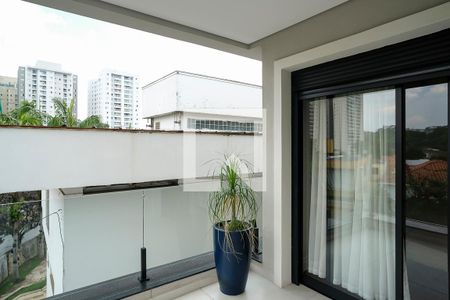 Casa à venda com 607m², 7 quartos e 8 vagasVaranda Suíte 1