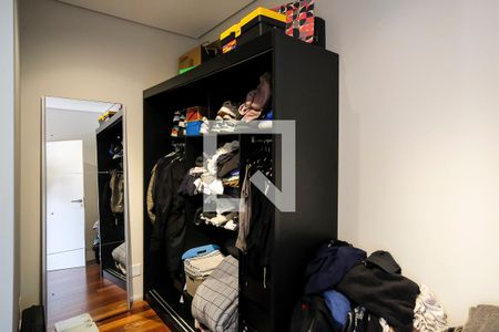Casa à venda com 607m², 7 quartos e 8 vagasCloset Suíte 3