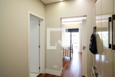 Casa à venda com 607m², 7 quartos e 8 vagasCloset da suíte 4