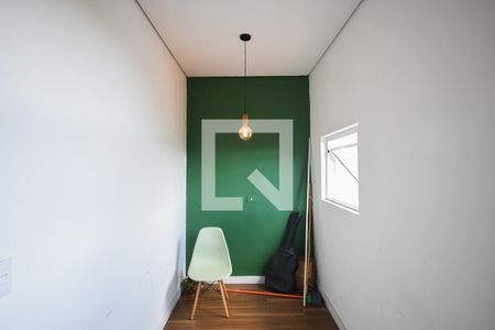 Sala de casa para alugar com 1 quarto, 35m² em Jardim Mirna, Taboão da Serra