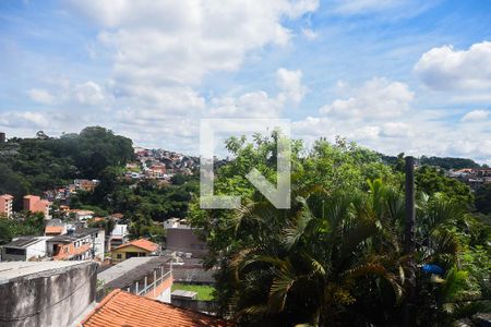Vista de casa para alugar com 1 quarto, 35m² em Jardim Mirna, Taboão da Serra
