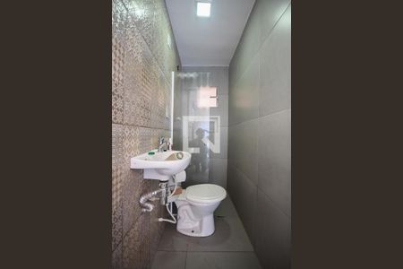 Casa para alugar com 35m², 1 quarto e 1 vagaBanheiro