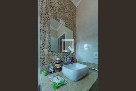 Casa à venda com 170m², 4 quartos e 2 vagasBanheiro da Suíte 3