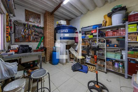 Casa à venda com 170m², 4 quartos e 2 vagasÁrea comum