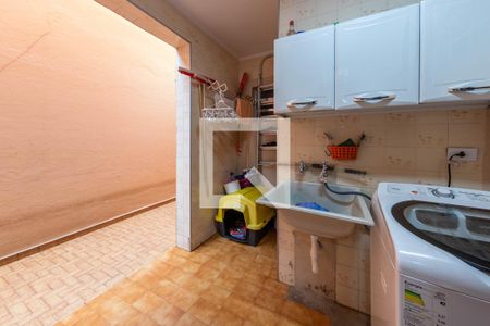 Casa à venda com 170m², 4 quartos e 2 vagasÁrea de serviço