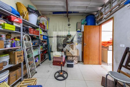 Casa à venda com 170m², 4 quartos e 2 vagasÁrea comum