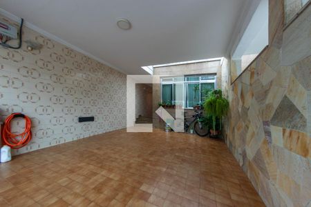 Casa à venda com 170m², 4 quartos e 2 vagasÁrea comum