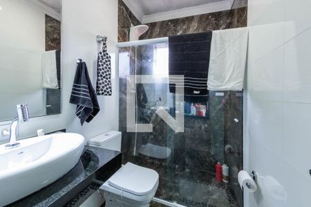 Casa à venda com 170m², 4 quartos e 2 vagasBanheiro da Suíte 2