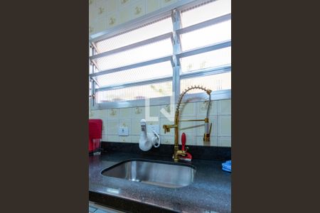 Casa à venda com 170m², 4 quartos e 2 vagasCozinha