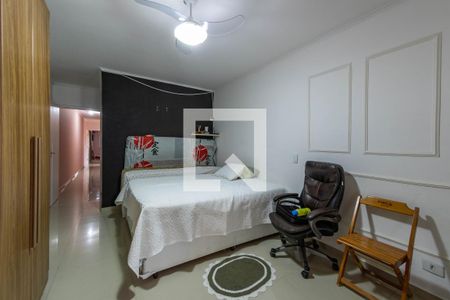 Casa à venda com 170m², 4 quartos e 2 vagas Suíte 3