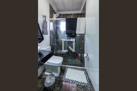 Casa à venda com 170m², 4 quartos e 2 vagasBanheiro da Suíte 2