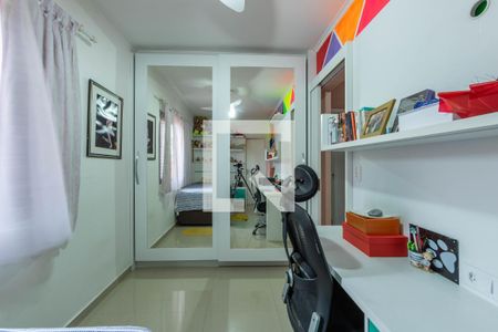 Casa à venda com 170m², 4 quartos e 2 vagasSuíte 4