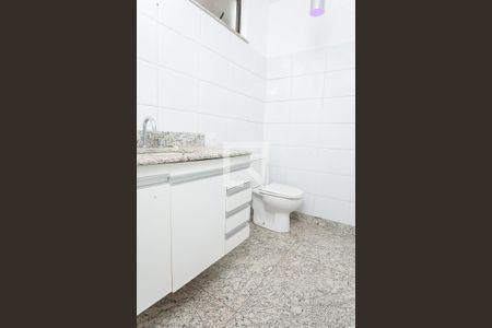 Casa de condomínio à venda com 350m², 3 quartos e 6 vagas Casa de condomínio à venda com 350m², 3 quartos e 6 vagasbanheiro suite