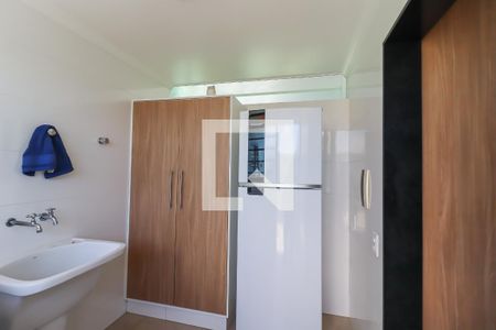 Casa à venda com 288m², 3 quartos e 4 vagasCozinha e Área de Serviço