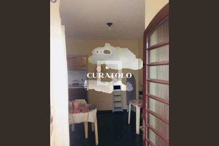 Casa à venda com 3 quartos, 150m² em Sapopemba, São Paulo